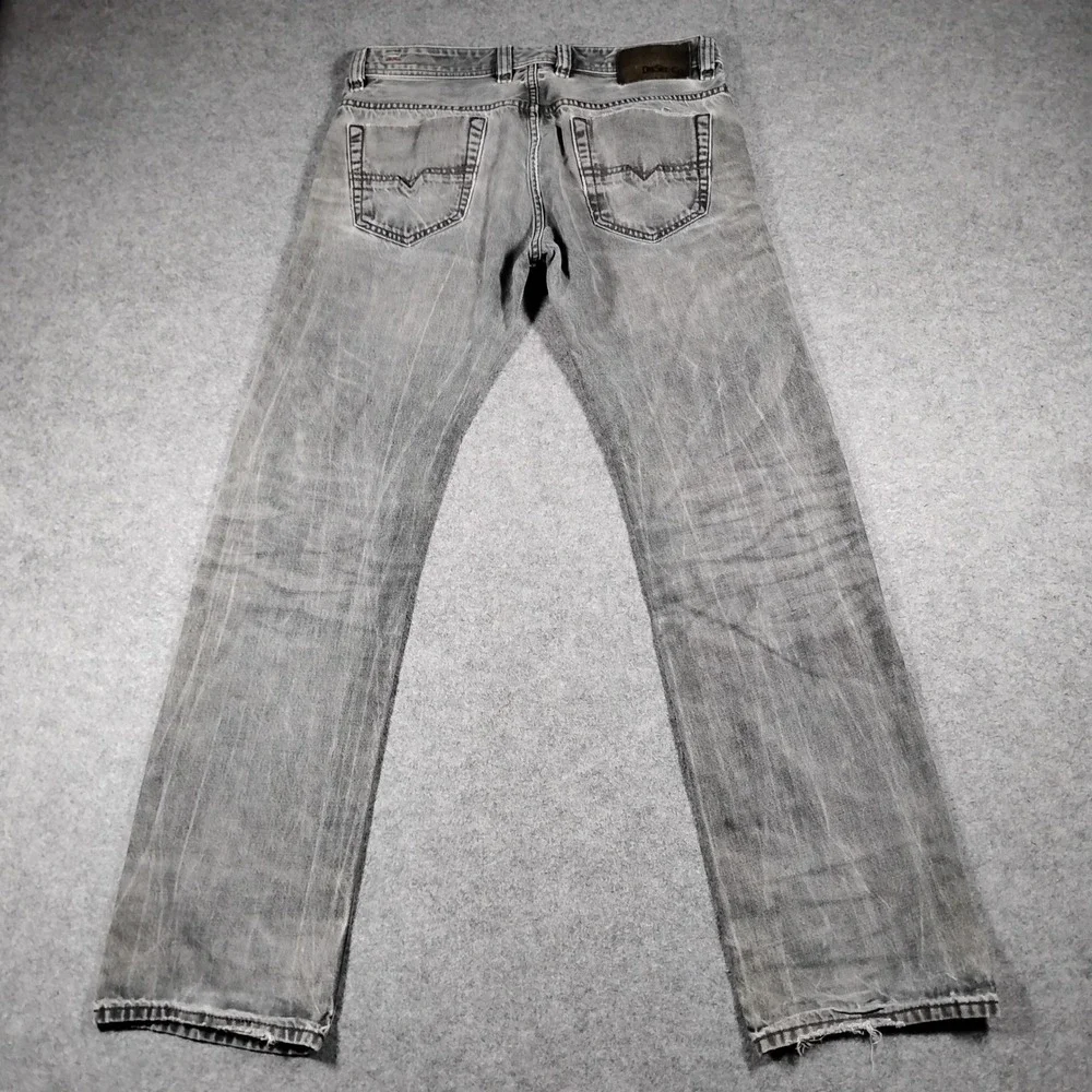 Diesel Viker 0881V Men 32x32 Gray Straight Distressed Low Rise Button Fly Jeans